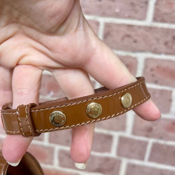 Burberry Brown Patent Leather Dill Kitten Heel Ankle Cuff Pumps Heels 38 Satin - Picture 13 of 14